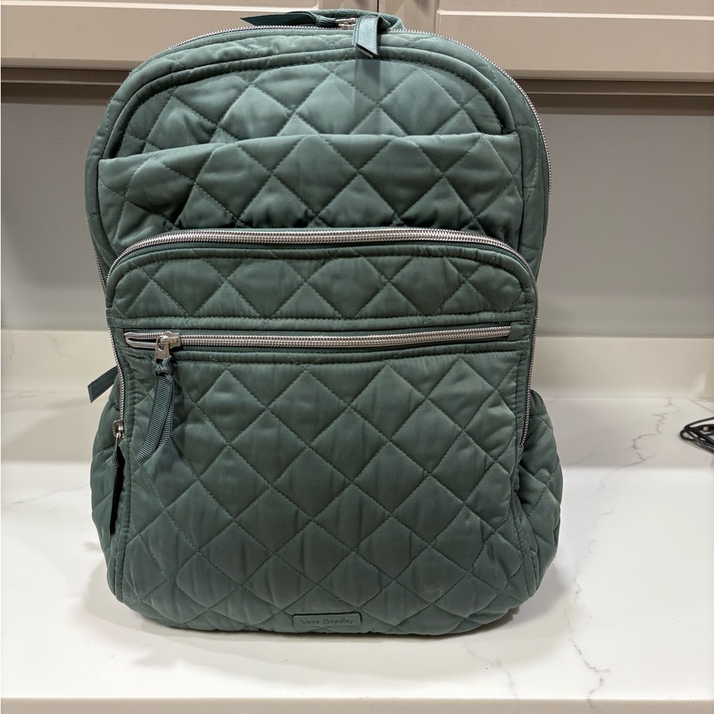 NOT OUTLET Vera Bradley XL Performance Twill Backpack .  Like new Olive Leaf